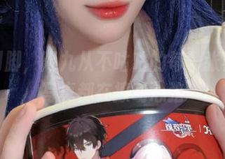 从头到脚,阿九从不咕咕的每一张喜多川写真都在撩动心弦