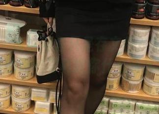 微密圈 – 谁说网盘只是存文件？雅雅的气质呀的肉丝写真教你什么叫艺术！