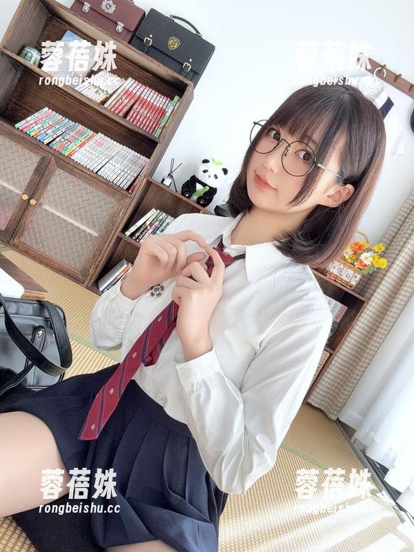 喵星人的诱惑：魔物喵nigisa2020fantia会员写真套图，来划水吧！