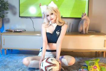 双马尾的鹿八岁baby:她是怎么让cos和写真如此默契的?