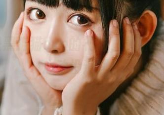 这就是黑猫猫ovo的礼服，更新图片让你心动没道理！
